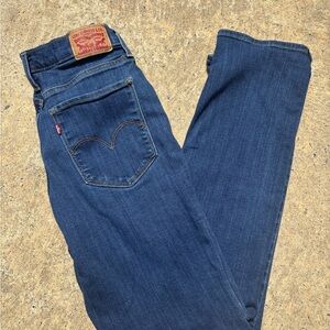 Levi's Women's Dark Blue Straight Leg Jeans